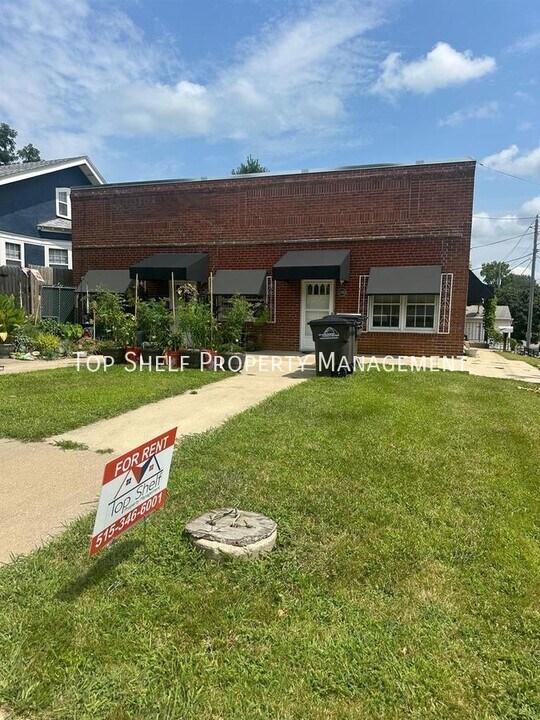2303 E 9th St-Unit -1 in Des Moines, IA - Building Photo