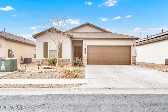 property at 7021 Silver Spur St