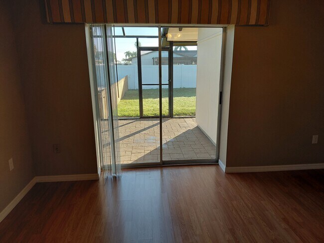 3513 SE 22nd Ave in Cape Coral, FL - Building Photo - Building Photo