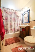 6 Becket St, Unit 1 in Boston, MA - Foto de edificio - Building Photo