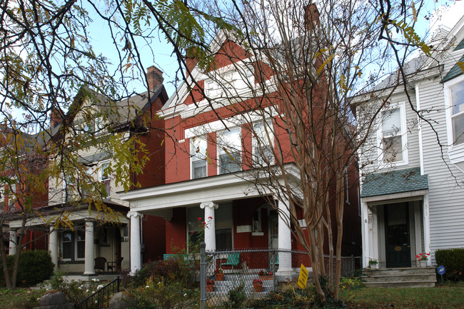 1509 Highland Ave in Louisville, KY - Foto de edificio - Building Photo