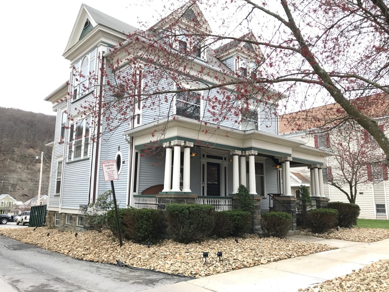 1180 Elk St in Franklin, PA - Foto de edificio