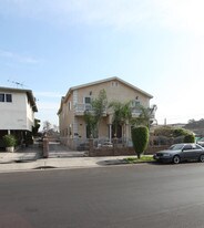 1260 N Hobart Blvd in Los Angeles, CA - Building Photo