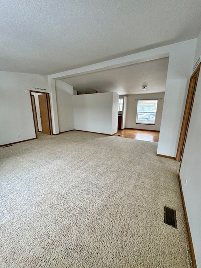 property at 33 Sunlight Ave