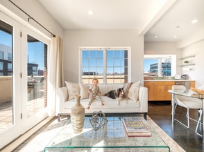 32-86-86 41st St in Queens, NY - Building Photo - Building Photo