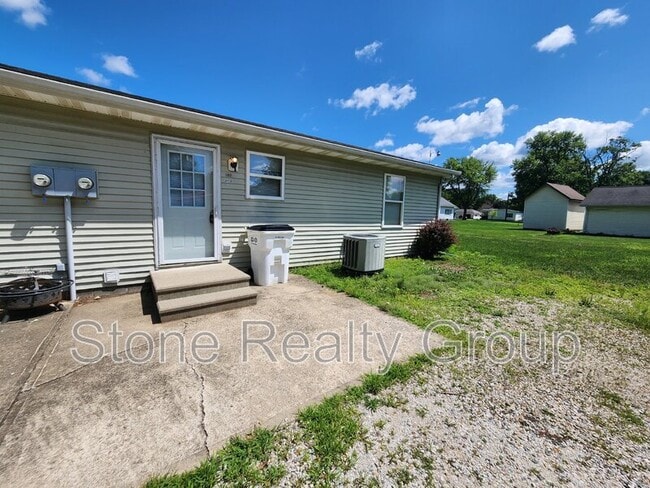property at 762 S Fulton St