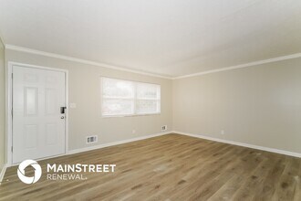 2857 S State Ave in Indianapolis, IN - Foto de edificio - Building Photo