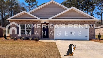 1312 Edison Dr in Athens, AL - Building Photo