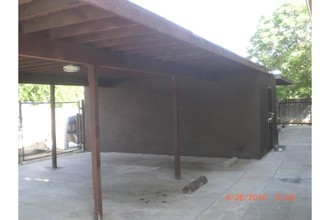 302 S Chestnut Ave in Fresno, CA - Building Photo - Building Photo