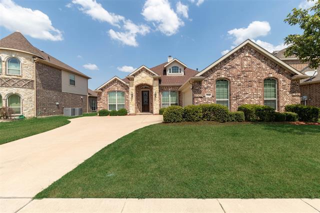 property at 2940 Almansa