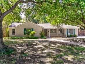 3727 W Biddison St in Fort Worth, TX - Building Photo - Building Photo