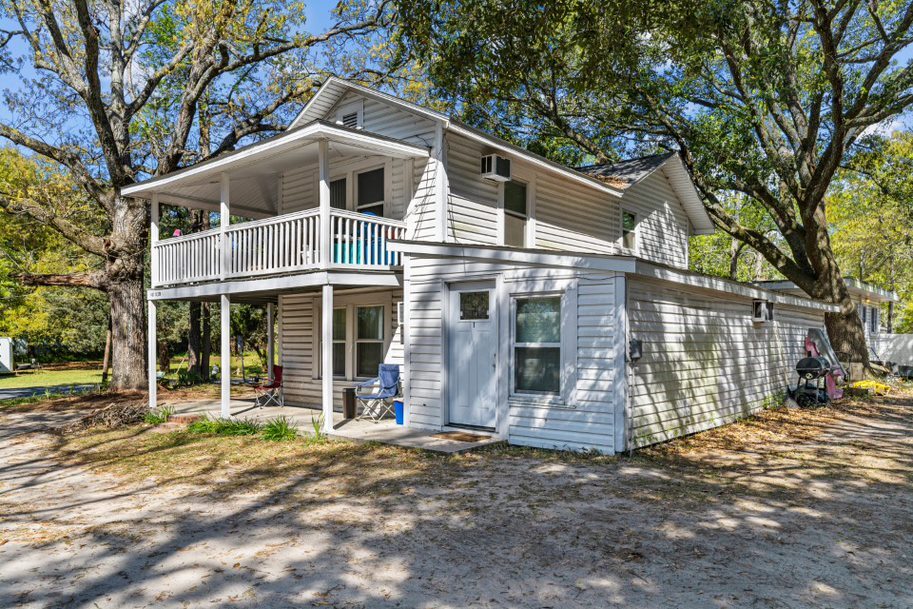 401 Alder St in Myrtle Beach, SC - Building Photo