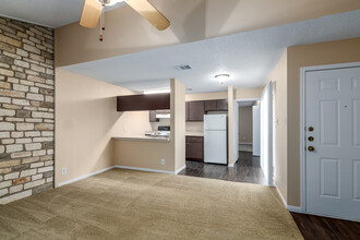 Cedar Station Apartments in Round Rock, TX - Building Photo - Interior Photo