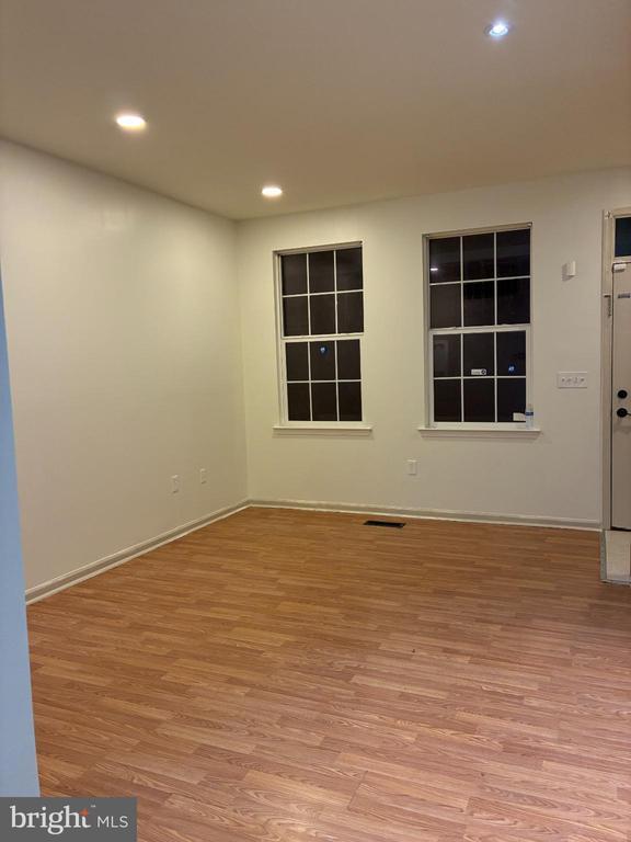 46 Reading Ave in Trenton, NJ - Building Photo - Building Photo