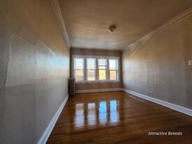 1639 W 80th St, Unit 2 in Chicago, IL - Building Photo