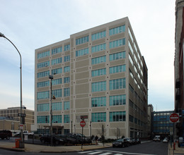 The Warehouse Apartments in Philadelphia, PA - Building Photo - Building Photo