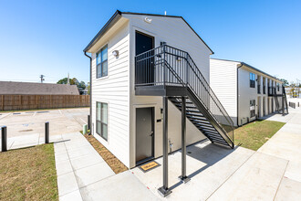 Zurqui on Mohican in Baton Rouge, LA - Foto de edificio - Building Photo