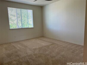 724 Kakala St in Kapolei, HI - Building Photo - Building Photo