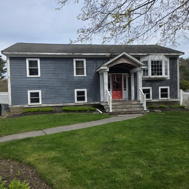 property at 81 Crane Ave S