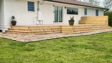 572 Blacksnake Rd in Hot Springs National Park, AR - Building Photo - Building Photo