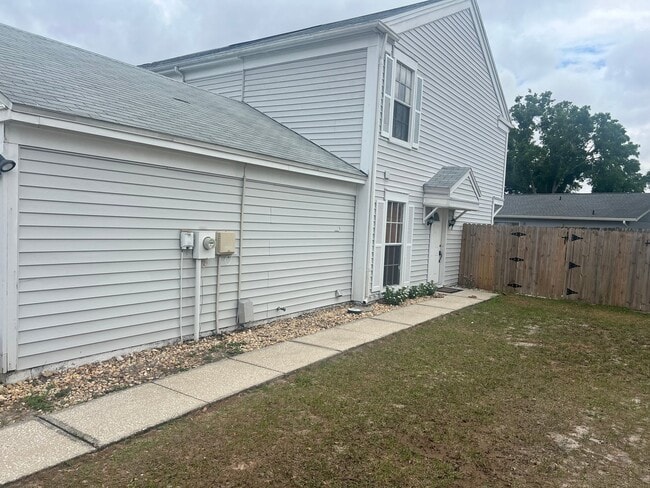 12325 Villager Ct
