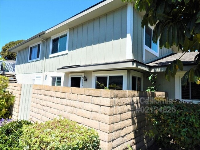 property at 4634 Via Vista Cir