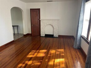 1002 Drew St in Clearwater, FL - Building Photo - Building Photo