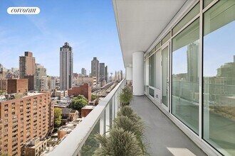 200 E 59th St in New York, NY - Foto de edificio - Building Photo