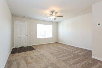 2094 Southlea Dr in Inman, SC - Building Photo - Building Photo