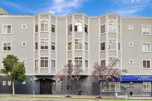 195 7th St, Unit 301 in San Francisco, CA - Building Photo