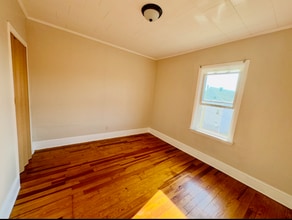 45 Slater St in Fall River, MA - Foto de edificio - Building Photo