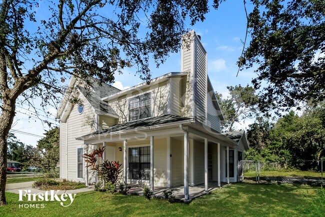 602 Brunswick Terrace in Deltona, FL - Foto de edificio - Building Photo