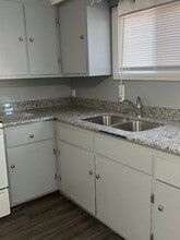 10 Brig Dean Rd in Rogers, AR - Foto de edificio - Building Photo