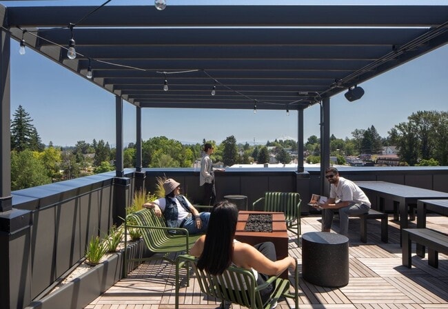 Arts Plaza in Gresham, OR - Building Photo - Building Photo