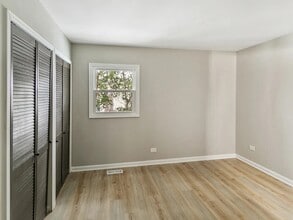 574 Cochise Pl in Carol Stream, IL - Building Photo - Building Photo