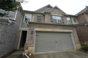 11650 Davenport Ln in Alpharetta, GA - Building Photo