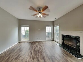 108 Alnwick Ln in Waxhaw, NC - Foto de edificio - Building Photo
