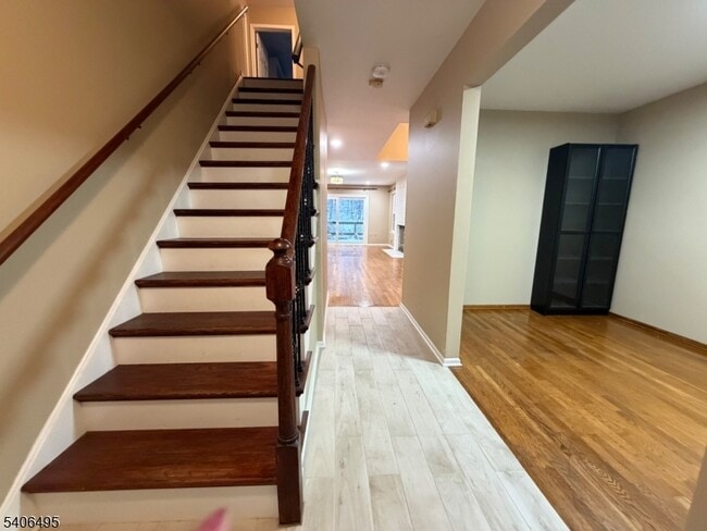 41 Manor Dr in Montgomery, NJ - Building Photo - Building Photo