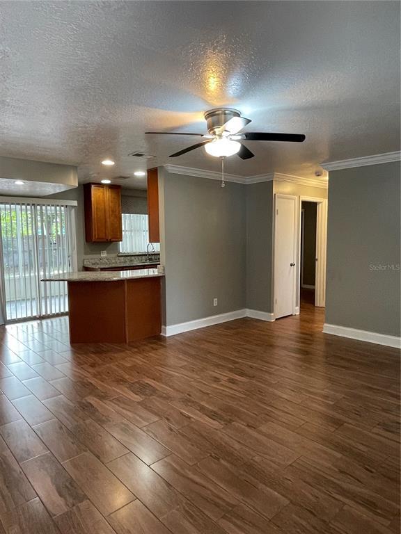 2301 Sandalwood Dr in Casselberry, FL - Building Photo - Building Photo