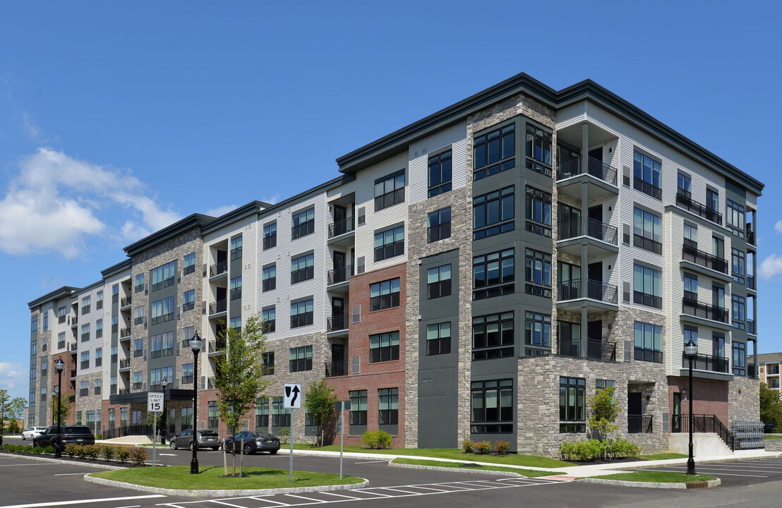 Park Lane at Garden State Park in Cherry Hill, NJ - Building Photo