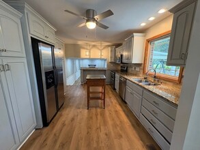 11206 Woodcrest Dr SE in Huntsville, AL - Building Photo - Building Photo