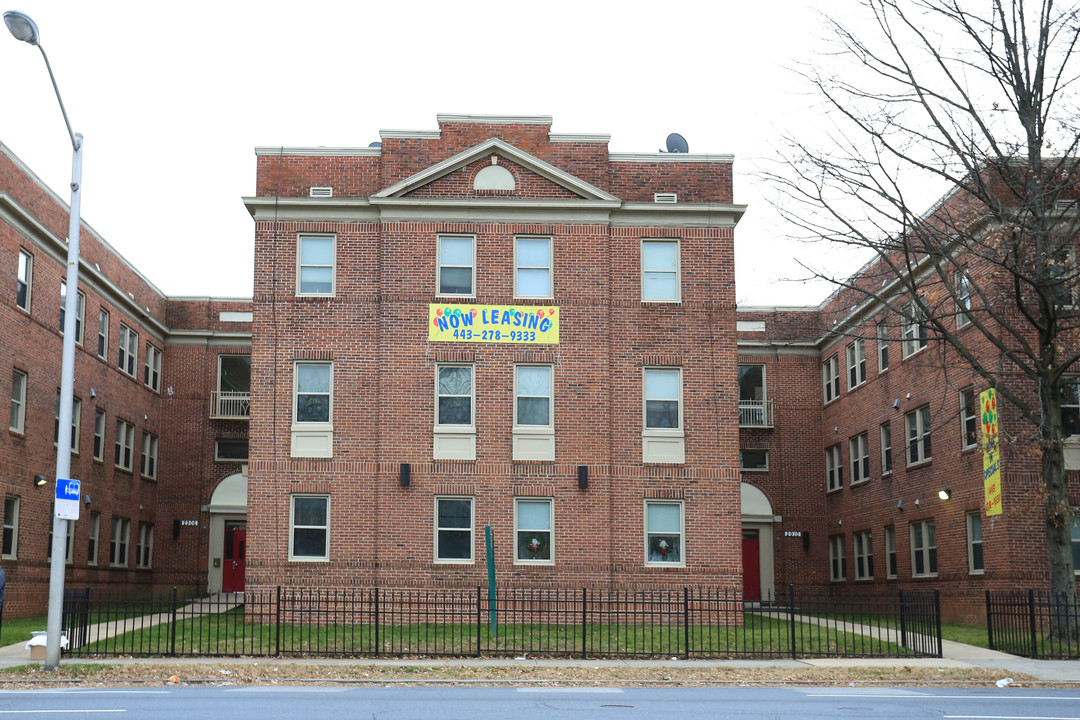 Ocala Park in Baltimore, MD - Building Photo