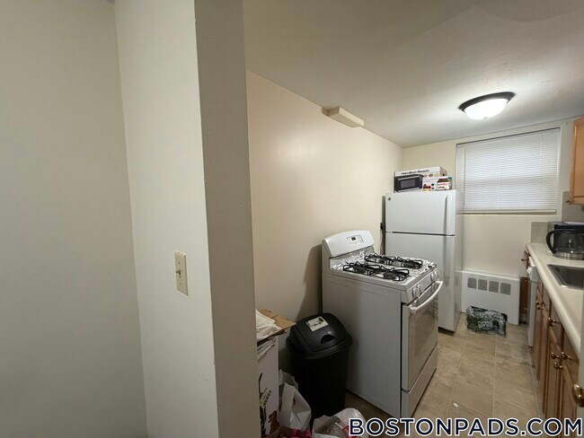 11 Allen St in Arlington, MA - Foto de edificio - Building Photo