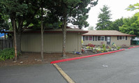 Tristy Ann Apartments in Troutdale, OR - Building Photo - Building Photo