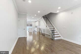 1752 N 27th St in Philadelphia, PA - Building Photo - Building Photo