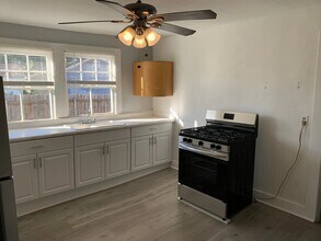 451 Oak Ave in Harahan, LA - Building Photo - Building Photo