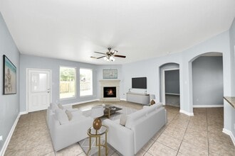 19046 Sweet Springs Ln in Cypress, TX - Building Photo - Building Photo