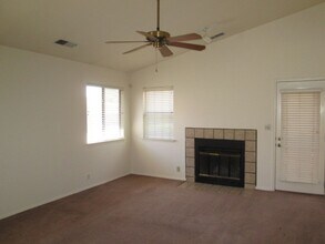 10409 Casador Del Oso NE in Albuquerque, NM - Building Photo - Building Photo