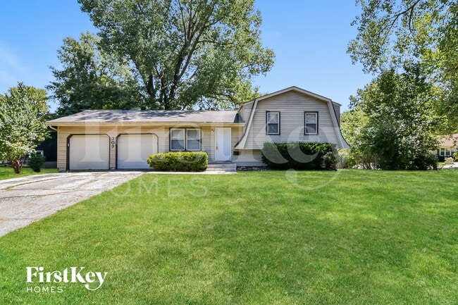 property at 307 NE Arlington Cir