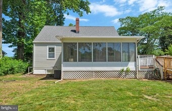 4038 Poplar St in Fairfax, VA - Building Photo - Building Photo